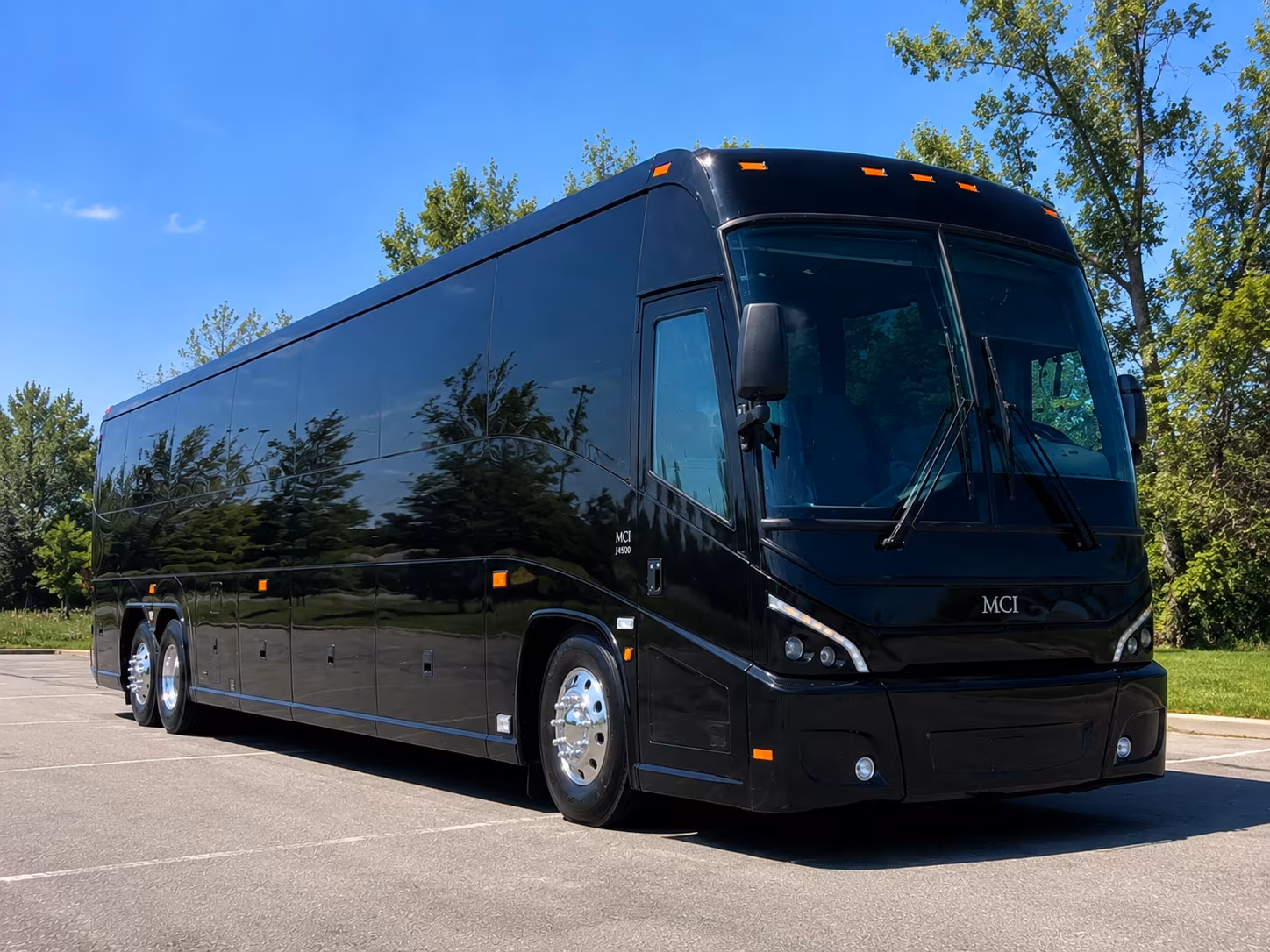 wedding guest shuttles between chula vista hotels and san diego reception venues